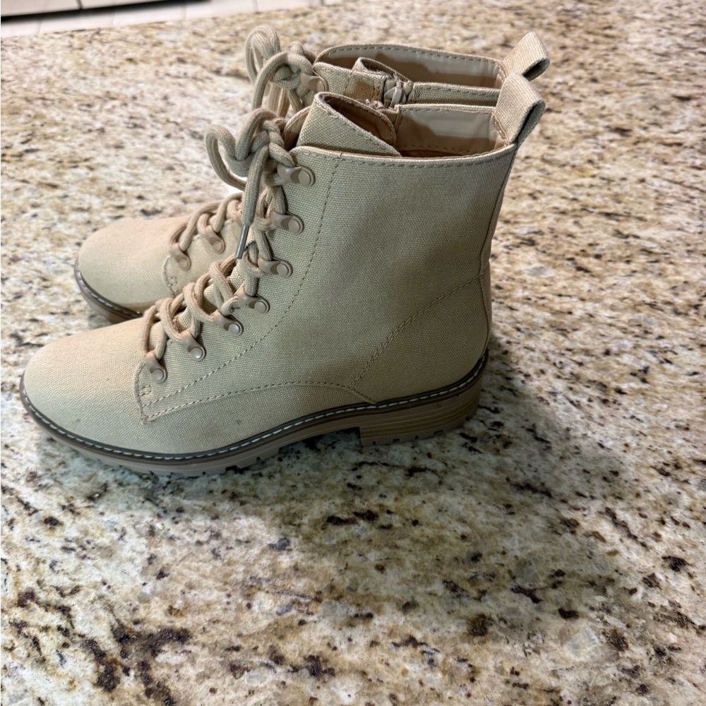 NWOT Universal Thread Parker Combat Lace Up Ankle Boots Hiking Boots 9.5 9 1/2 - Picture 5 of 11
